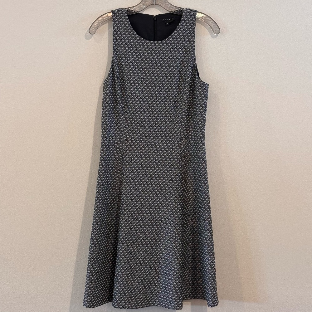 EUC Theory  Women's Sleeveless SZ S Midi Dress Gray